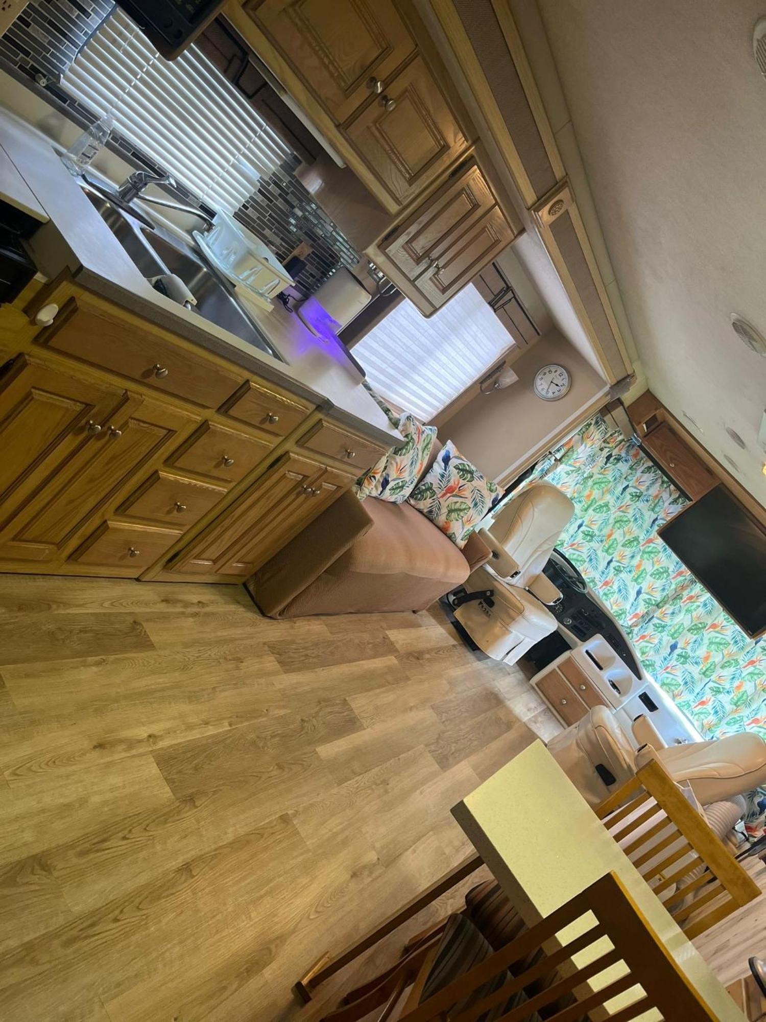 Remodeled And Comfortable Rv - Free Parking Miami Exterior foto
